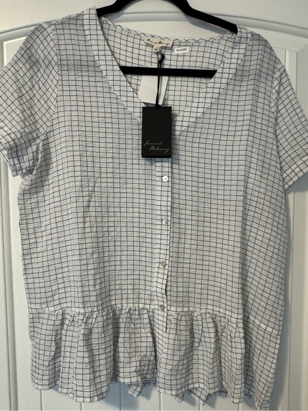 Jane & Delancey Oversize Summer Top NWT